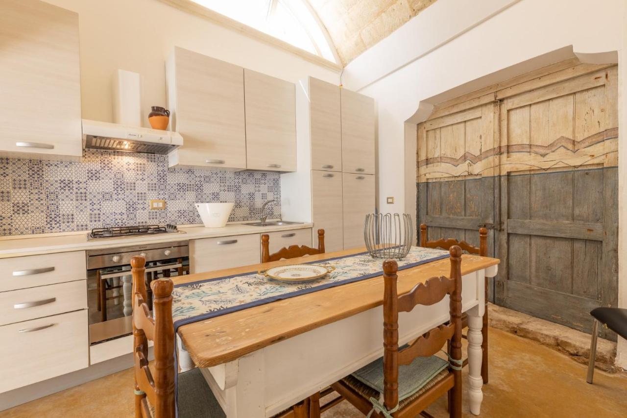 Ferienwohnung Dimora Il Castello Racale Exterior foto