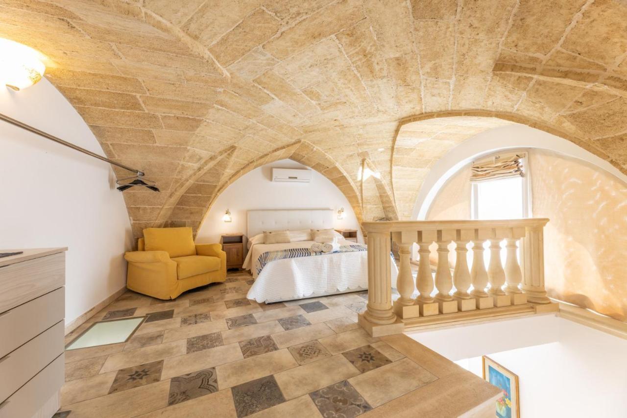 Ferienwohnung Dimora Il Castello Racale Exterior foto